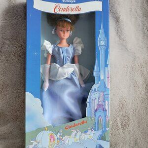 Vintage Disney's Cinderella Doll 11 1/2" Bikin Express 1980s NRFB New Vintage